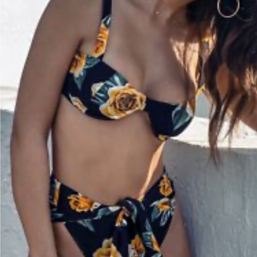 WE WORE WHAT bikini